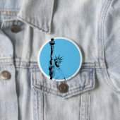 Badge Rond 7,6 Cm Statue De La Liberté (En situation)