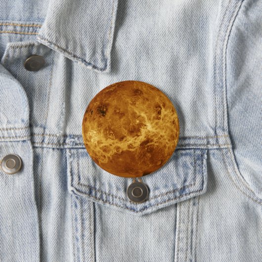 Badge Rond 7,6 Cm Surface de la planète Vénus (En situation)