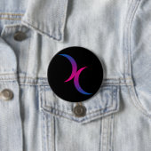 Badge Rond 7,6 Cm Symbole du Bi Double Moon (En situation)