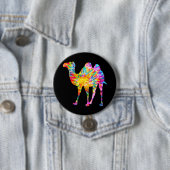 BADGE ROND 7,6 CM TIE DYE CAMEL (En situation)