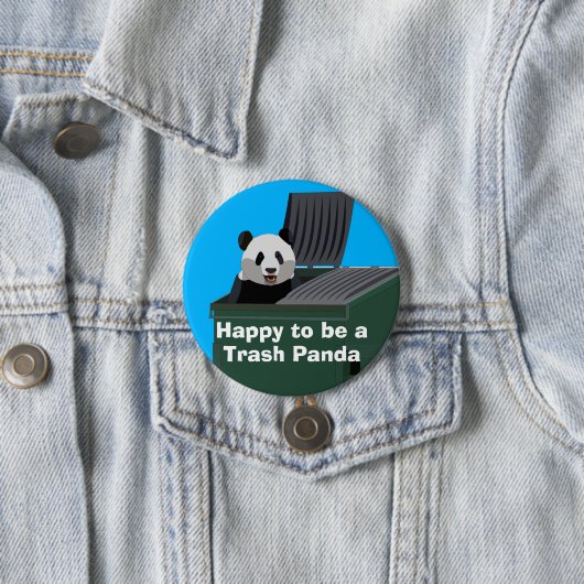 Badge Rond 7,6 Cm Trash Panda Button (En situation)