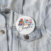 Badge Rond 7,6 Cm Un autre livre de chapitre (En situation)