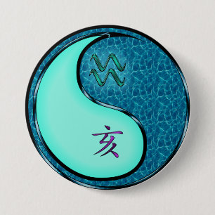 Badge Rond 7,6 Cm Verseau & Sanglier d'eau