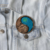 Badge Rond 7,6 Cm Vierge & Cheval d'eau (En situation)