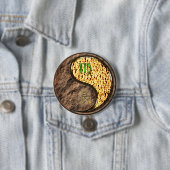Badge Rond 7,6 Cm Vierge & Dragon de Feu (En situation)
