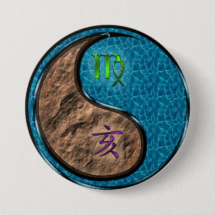Badge Rond 7,6 Cm Vierge & Sanglier d'eau