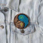 Badge Rond 7,6 Cm Vierge & Singe d'eau (En situation)