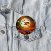 Badge Rond 7,6 Cm Vol Halloween Witch (En situation)