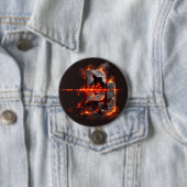 Badge Rond 7,6 Cm Volcanic Pulse DJ (En situation)