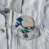 Badge Rond 7,6 Cm Wave japonaise (En situation)