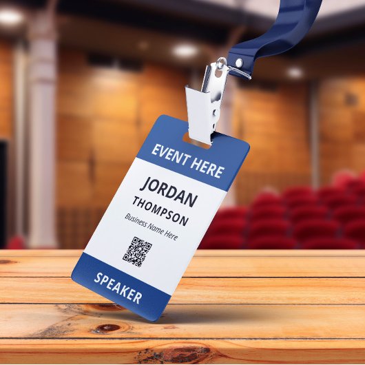 Badge Simple ID d'événement QR Code bleu foncé pratique