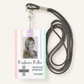 Badge Simple Pastel Stripes Lines Logo Code-barres Modèl (Devant avec lanière)