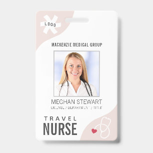 Badge Stéthoscope médical rose modifiable infirmière iti