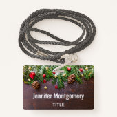 Badge Table de Noël rustique avec pin et neige (Derrière avec lanière)