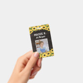 Badge Tournesol jaune & Photo sur bois foncé rustique (Manuel / portable)