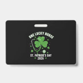 Badge Une infirmière chanceuse Saint-Patrick 2026 Paille (Arrière)