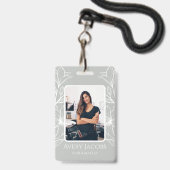Badge Unique Moderne Vert Sauge Boho Floral (Avant avec lanière)