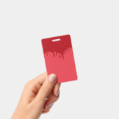 Badge Vertical Personnalisé – Design Drip Rouge (Manuel / portable)