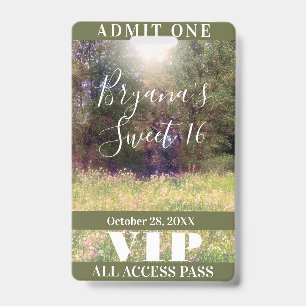Badge VIP Forêt Enchantée Fleurs Printanières 