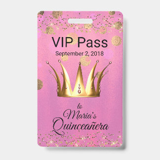 Badge VIP Glam Rose avec Couronne Dorée pour Quinc