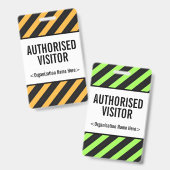 Badge "VISITEUR AUTORISÉ" qui attire l'attention (Avant & arrière)