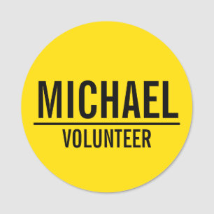 Badge volontaire jaune avec nom personnalisé