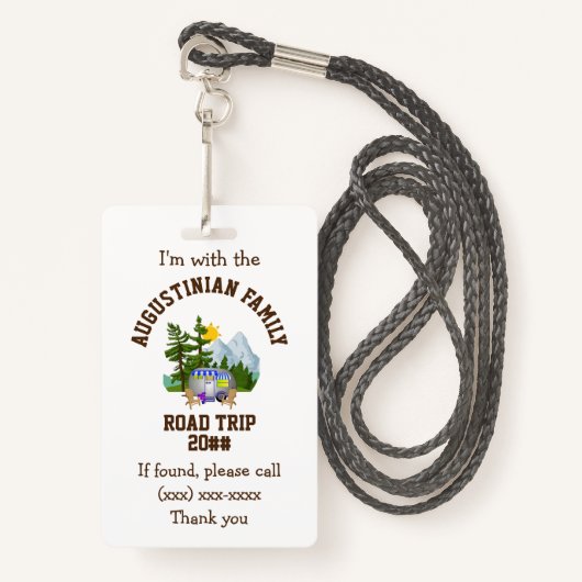 Badge Voyage sur la route familiale PERDU ENFANT (Devant avec lanière)