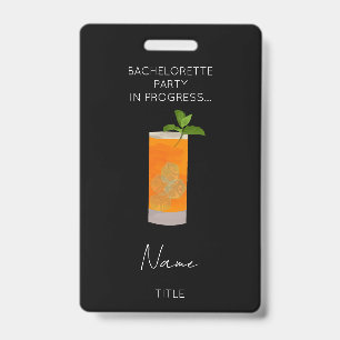 Badge Week-end drôle de filles pour enterrement de vie d