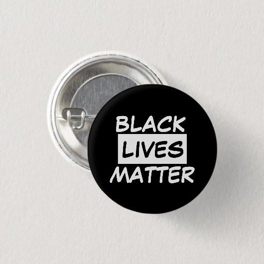 Badges - BLACK LIVES (Devant & derrière)