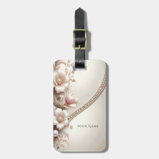 Bagage label met bloem- en parelversiering