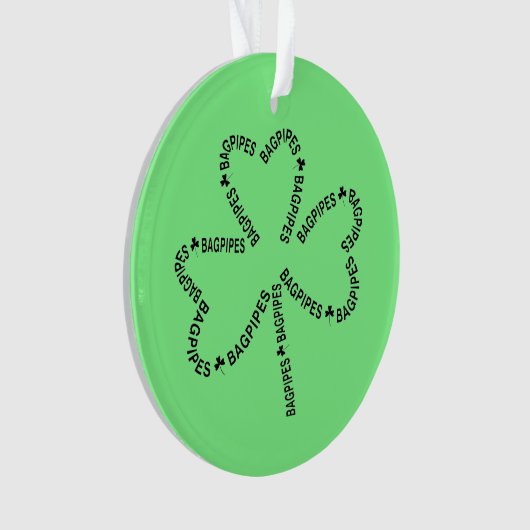 Bagpipes Text Shamrock T-Shirt Ornament (voorkant)