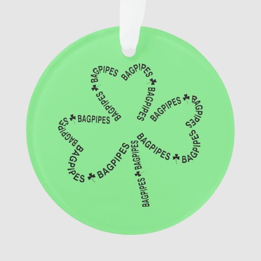 Bagpipes Text Shamrock T-Shirt Ornament (voorkant)