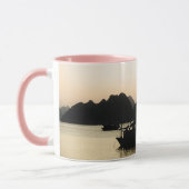 Baie d'Halong, coucher du soleil, Mug d'art vietna (Gauche)