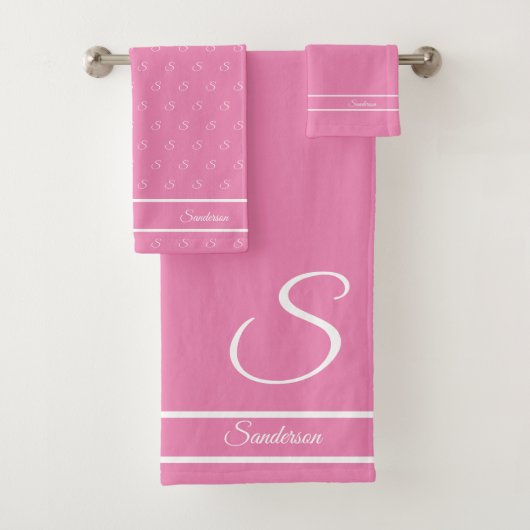 Bain Monogramme Rose Blanc Moderne (En situation)