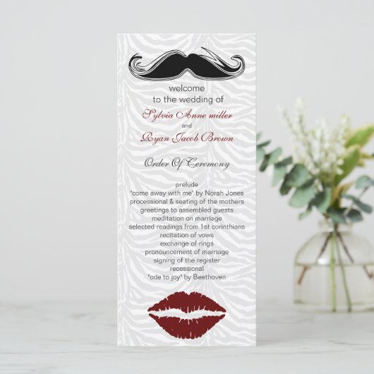 baiser et mustache zebra stripes programme de mari (Debout devant)