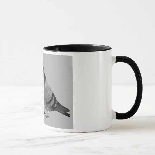 Baisers de la tasse de cadeau de pigeons (Droite)