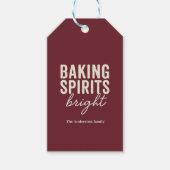 Baking Spirits Bright Burgundy Christmas Cadeaulabel (Voorkant)