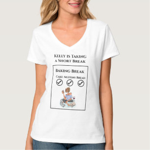Bakpauze Relaxerende Dame met Wijn, Kat & Mobiel T-shirt