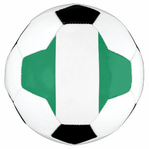 Bal de football patriotique avec drapeau du Nigeri