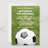 Bal de soccer et herbe Invitations de fête d'anniv (Devant)