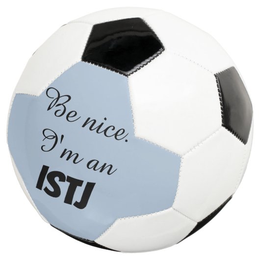 Bal de soccer ISTJ (3/4)