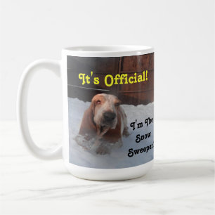 Balayage de neige à la hache de Mug Basset