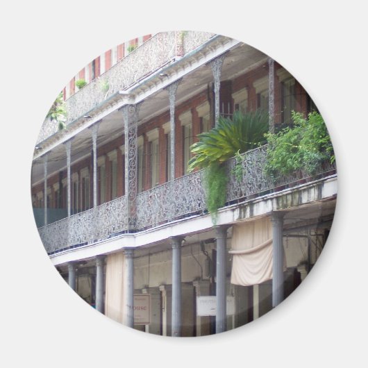 Balconieën in het Franse kwartaal Magneet (Voorkant)