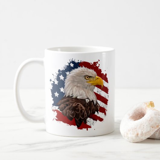 Bald Eagle avec USA Drapeau Patriotique Mug (Avec donut)