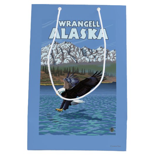 Bald Eagle Diving - Wrangell, Alaska Medium Cadeauzakje (Achterkant)