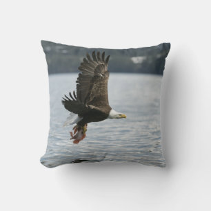 Bald Eagle Fish Retrieval Kussen