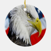Bald Eagle head en een Amerikaanse vlag Keramisch Ornament (Achterkant)
