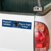BALD EAGLE Landing Wildlife Support Bumper Sticker (Sur camion)