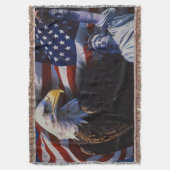 Bald Eagle met Vrijheidsbeeld en Amerikaanse vlag Deken (Voorkant Verticaal)
