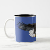Bald Eagle met Wings Spread Coffee Mok (Links)
